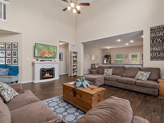 5th image of 3114 Barton Sky Ln
