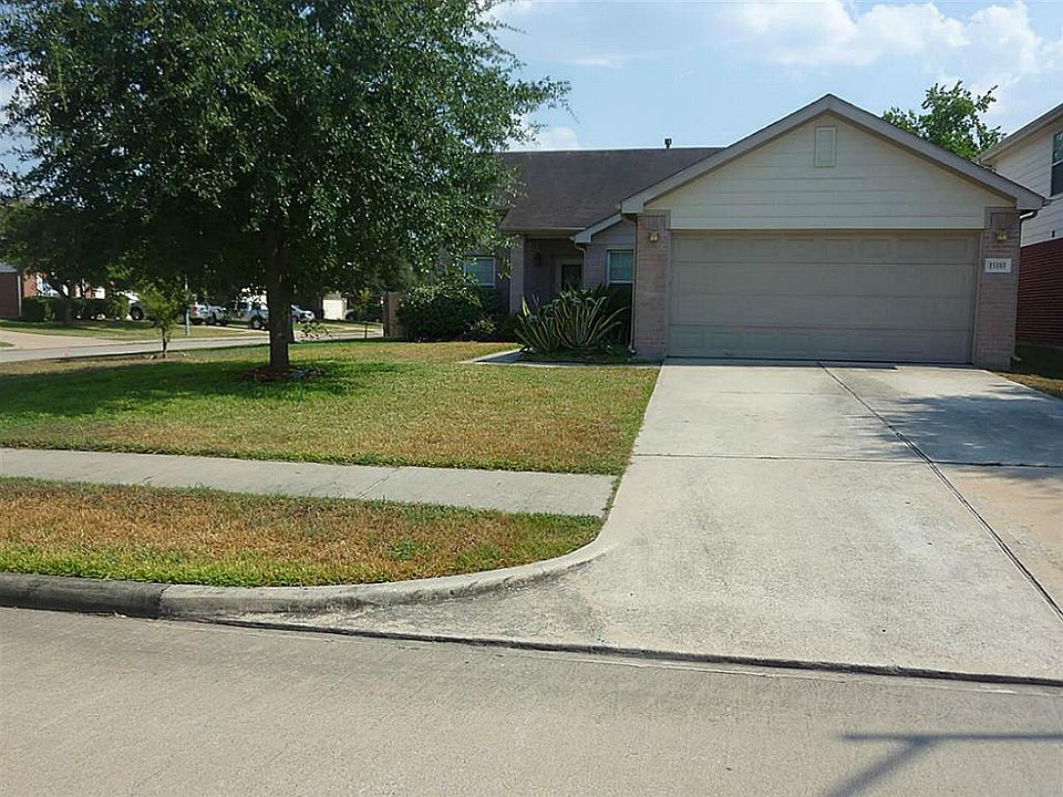 1st image of 15103 Possumwood Dr