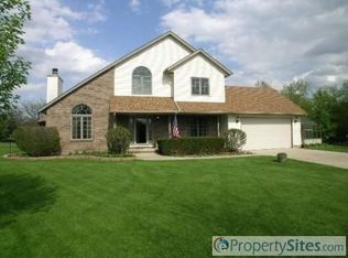 39W028 Cheyenne Ct, Elgin, IL 60124