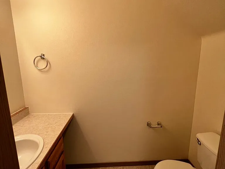 5503 Glenridge Way — Photo 11