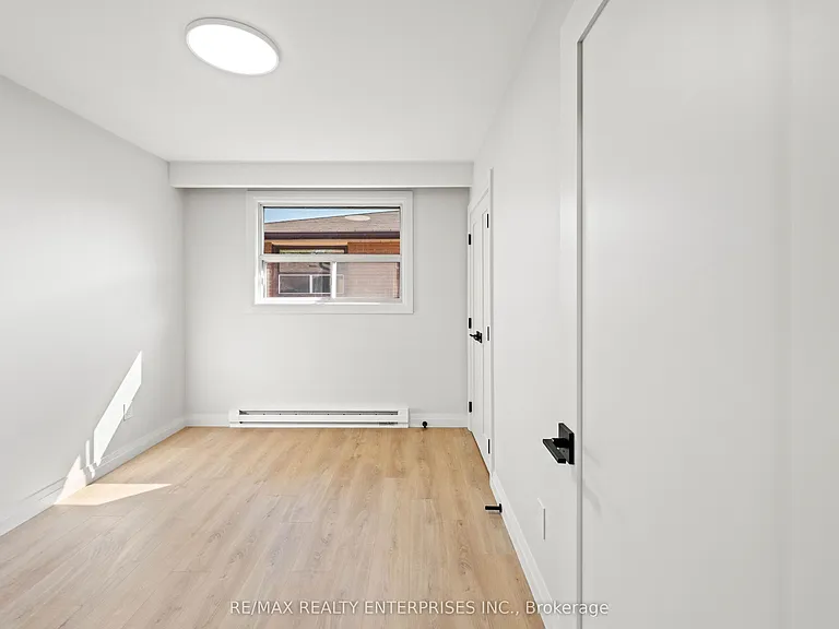 2348 Denise Rd #UPPER — Photo 21
