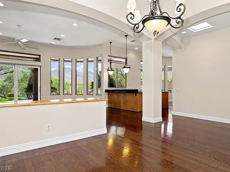 6 Old Marsh Ct — Photo 18