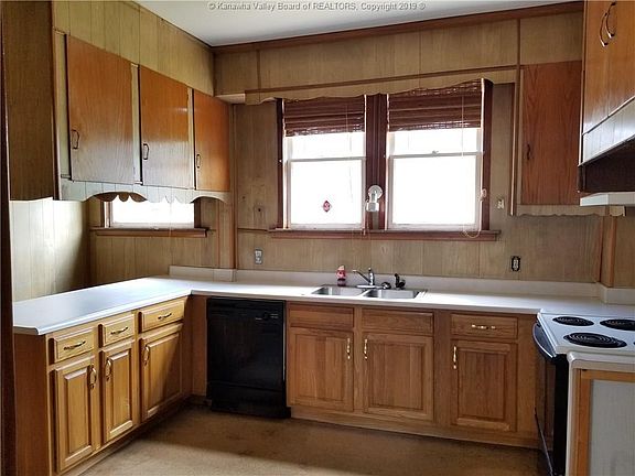5th image of 1718 Bigley Ave