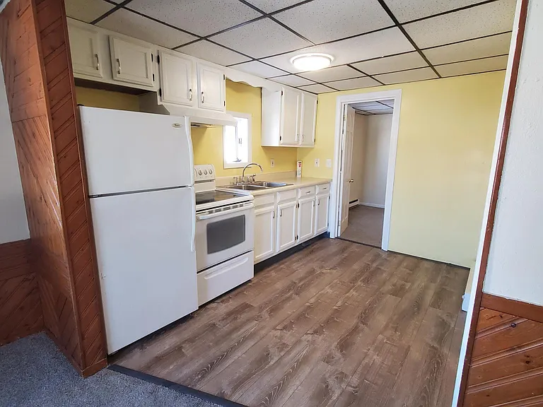 43 Main St #5 — Photo 2