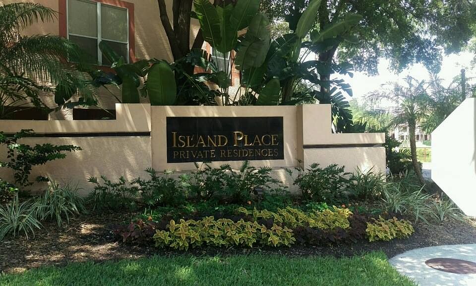 1st image of 726 Coral Reef Dr