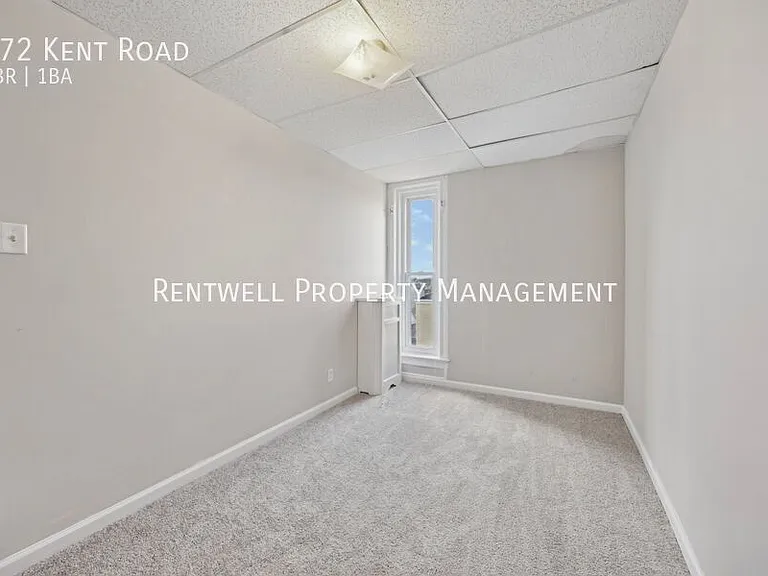 272 Kent Rd — Photo 16