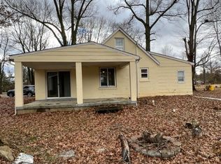 63 Hitchcock Ln, Amelia, OH 45102