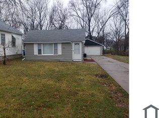 421 12th Ave, Silvis, IL 61282