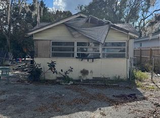 54 W 10th St, Apopka, FL 32703