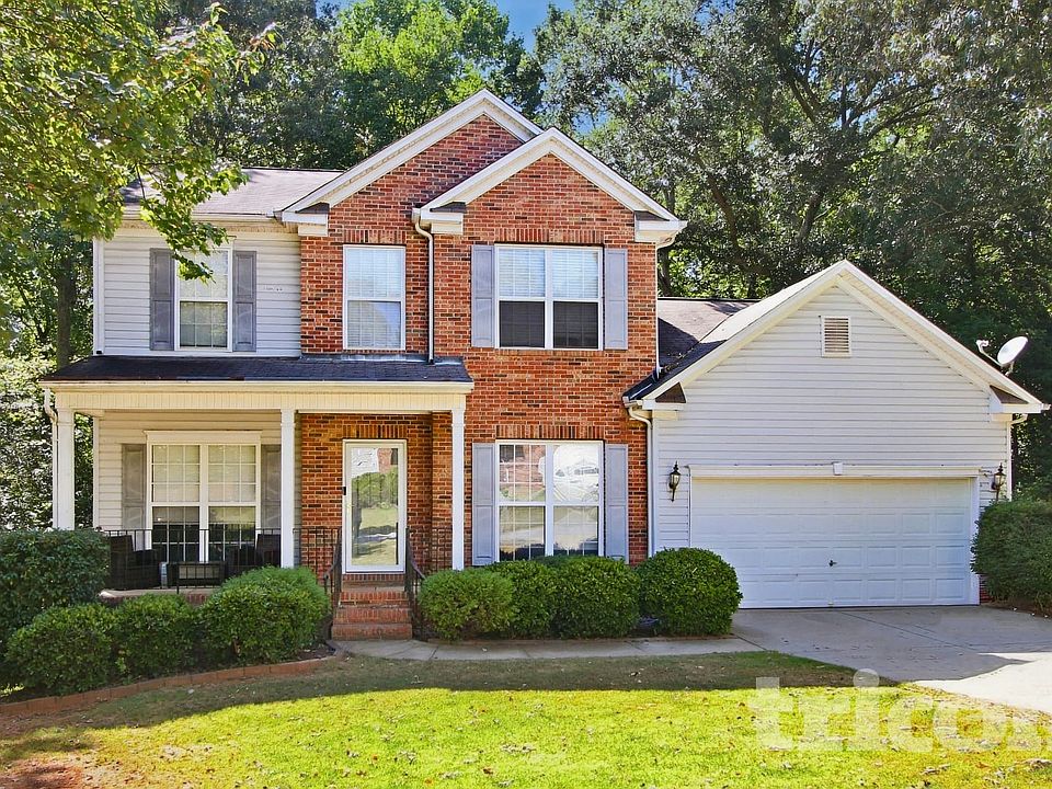 1st image of 408 Planters Row Dr