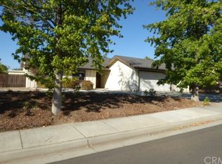 790 Crenshaw Dr, Hemet, CA 92543