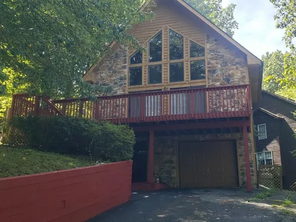 6739 W Lakeridge Rd, New Market, MD 21774