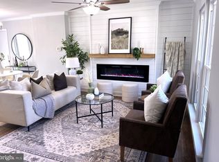 8440 Spring Rd, Pasadena, MD 21122