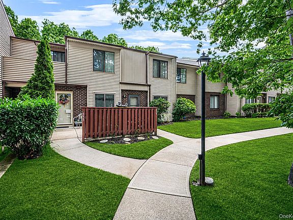 5th image of 855 Skyline Dr