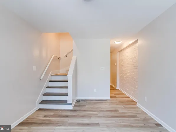 1631 W Pratt St, Baltimore, MD 21223