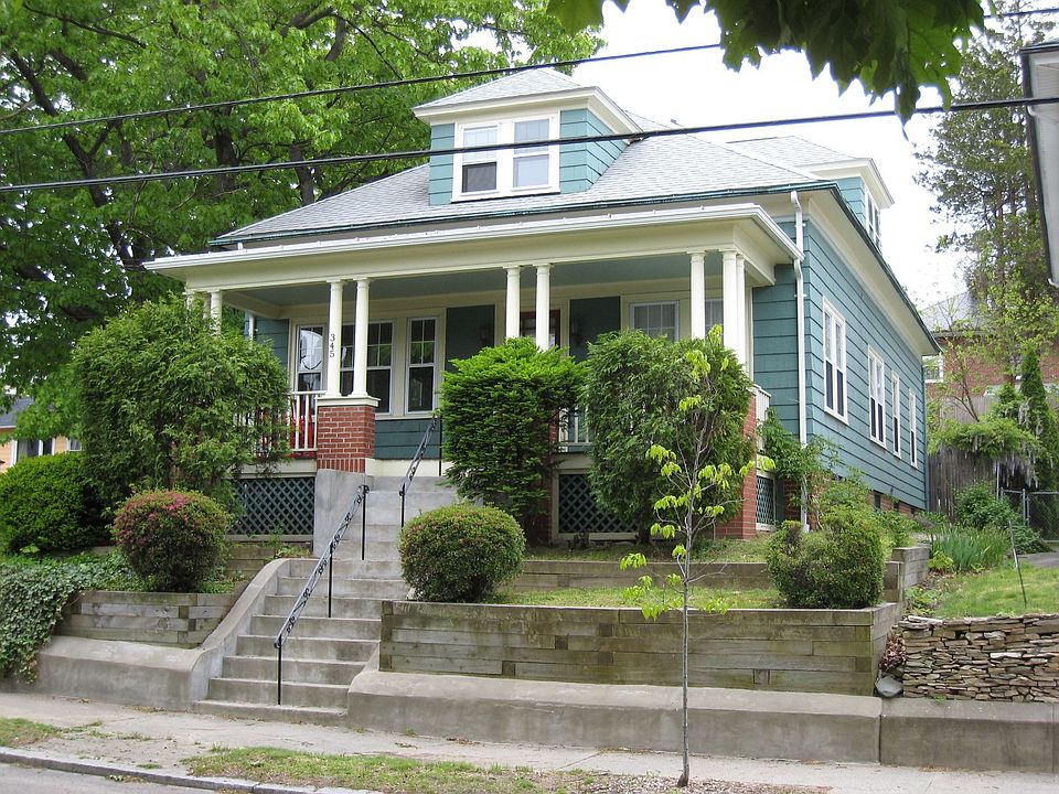 Front View - corner lot - River and Moorland