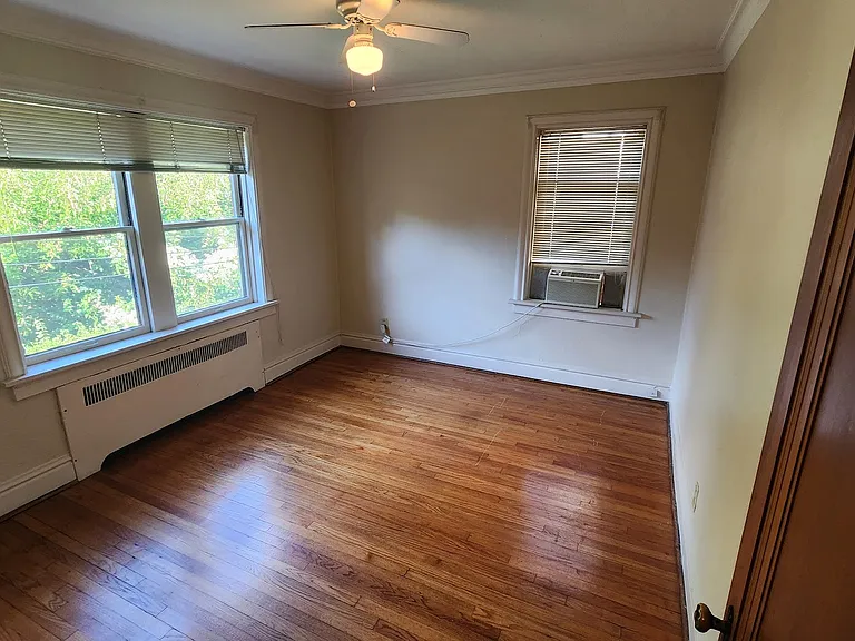7555 York Dr #1E — Photo 8