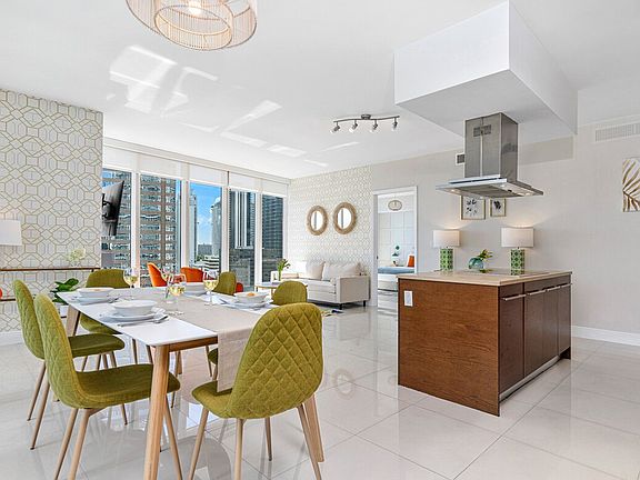 2nd image of 609 Brickell Ave #Id1232213p