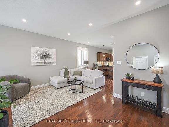 5th image of 2615 Colonel Talbot Rd #5