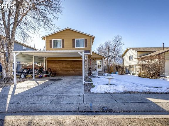 3rd image of 4576 Hennings Dr
