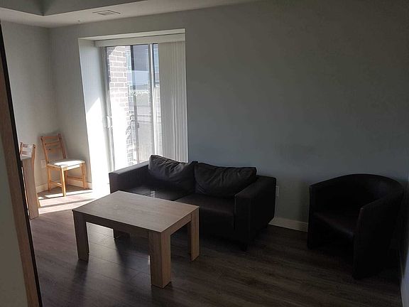5th image of 318 Spruce St Unit 1405