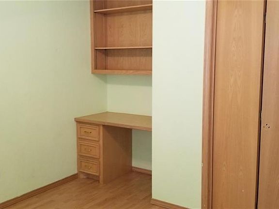 3rd image of 701 Kiwi Ave
