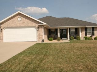202 Cambridge Ct, Jasper, IN 47546