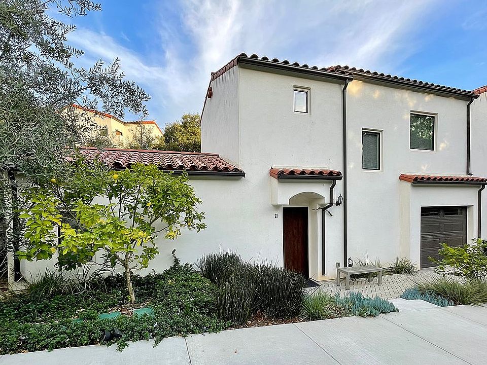 1st image of 920 Lowena Dr #21