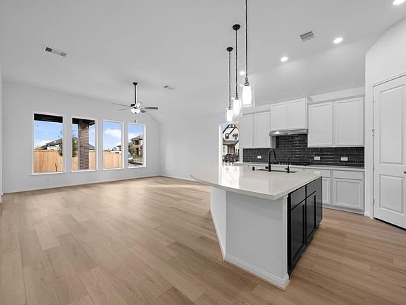 6th image of this home