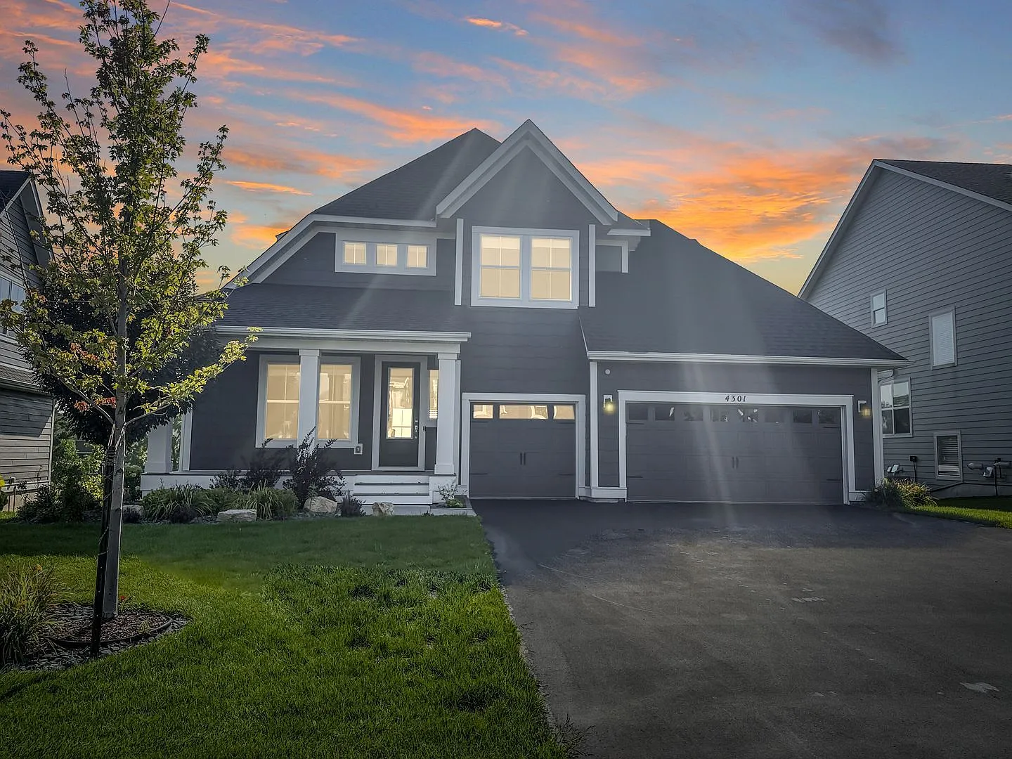 5 bed, 5.0 bath, 4780 sqft, $4,750 — Photo 1