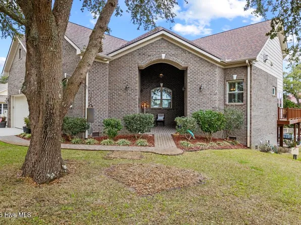 113 Harold Avenue, Swansboro, NC 28584