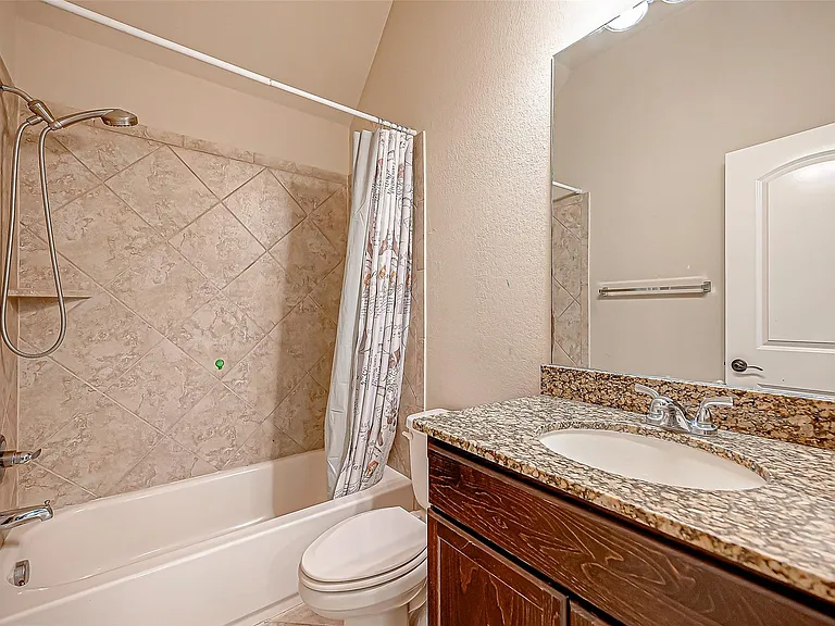 12604 Floral Park Ln — Photo 27