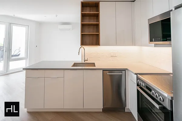 Rented by Highline Residential | media 5