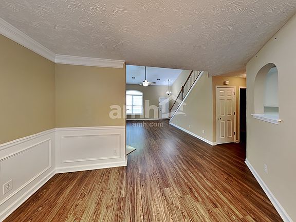 5th image of 133 Weatherstone Dr