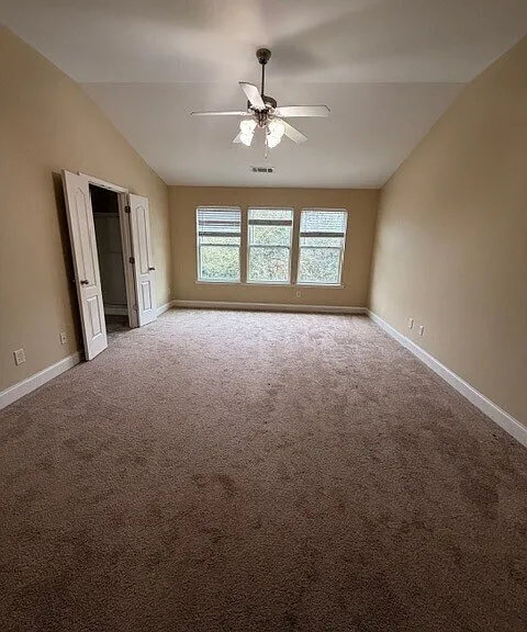 157 Northfield Cir — Photo 6