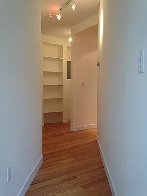 Rented by Rolling Stone Realty LLC | media 37