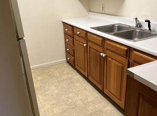 21 Blake St, Jaffrey, NH 03452