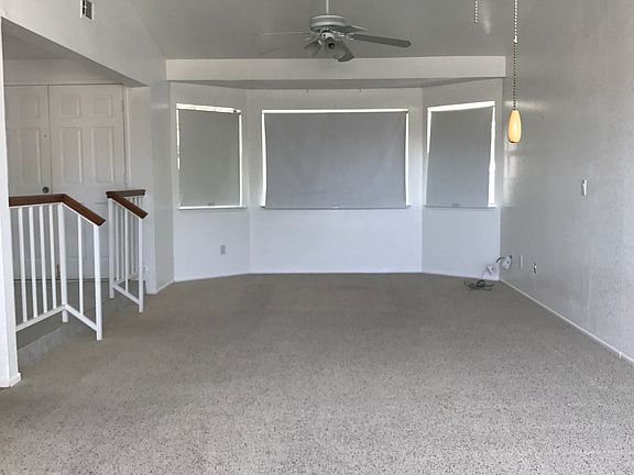 3rd image of 724 E Avenue J10