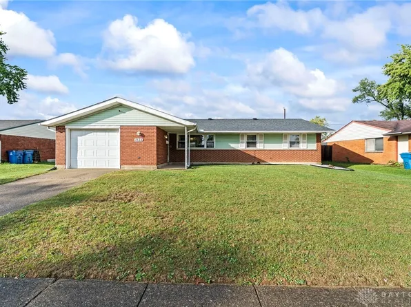 7833 Harshmanville Rd, Huber Heights, OH 45424