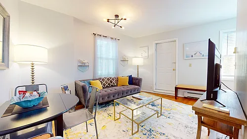 1004 Tremont St Photo 1