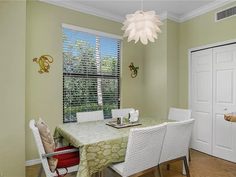 9832 Venezia Cir #1013 — Photo 18