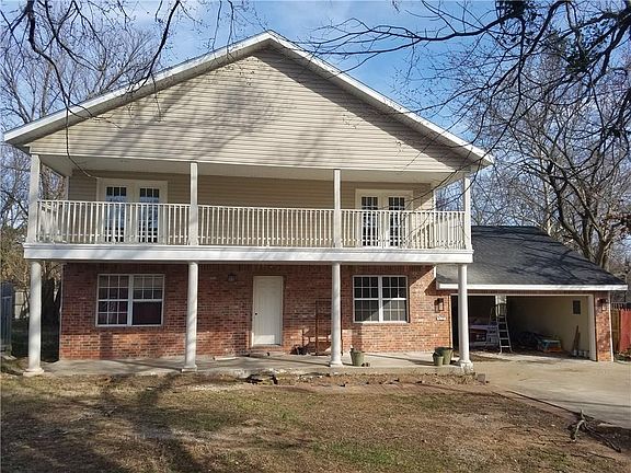 2nd image of 510 Clark Ave