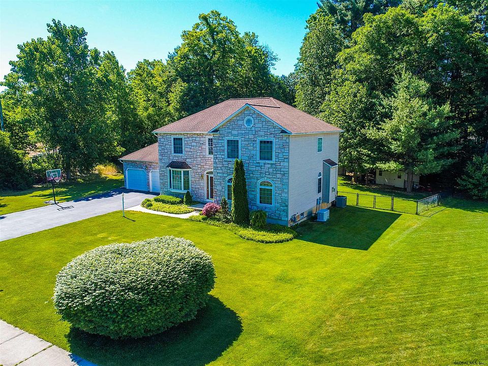 2nd image of 107 Timothy Ln