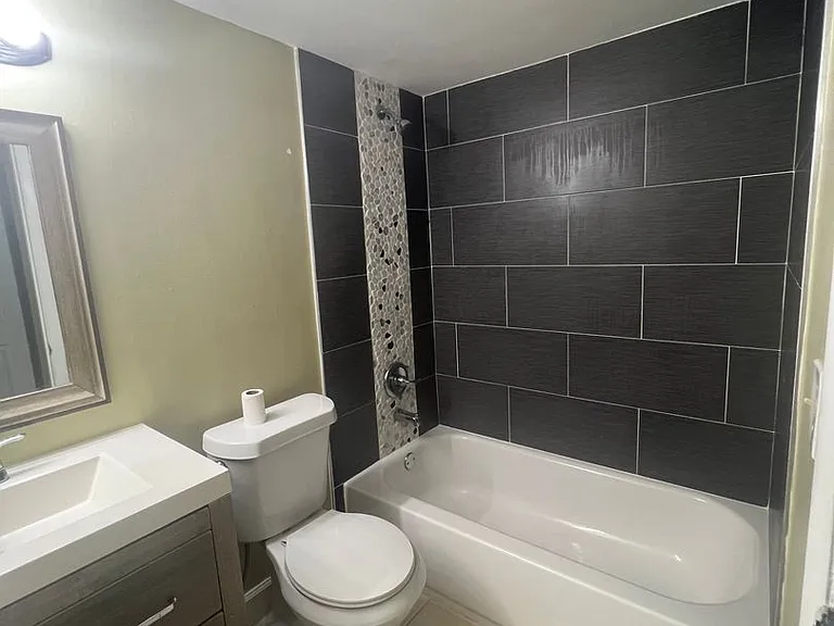 10773 Cleary Blvd #10-109 — Photo 6