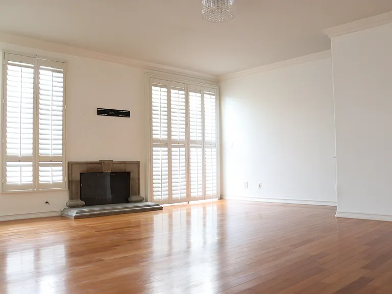 4225 Tujunga Ave #A — Photo 3