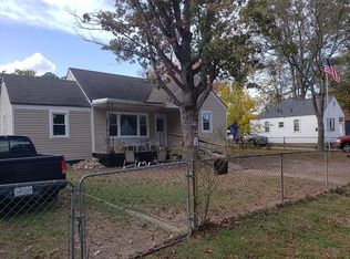 9330 Russell Rd, North Chesterfield, VA 23237