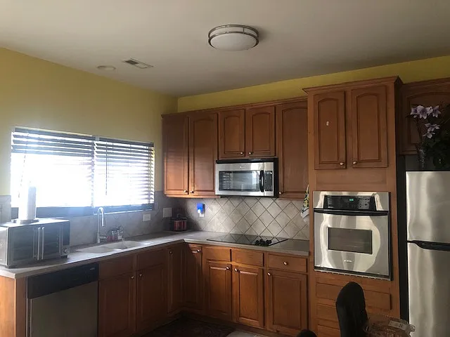 8 Suncrest Ct — Photo 18