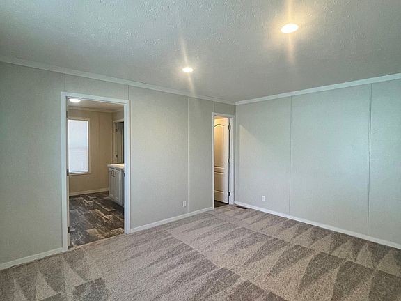 3rd image of 9910 Geraldine St #364