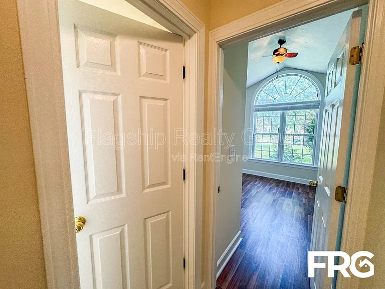 149 Emily Dr #B — Photo 20