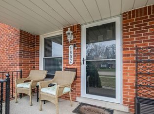 1602 E Maple Rd, Birmingham, MI 48009